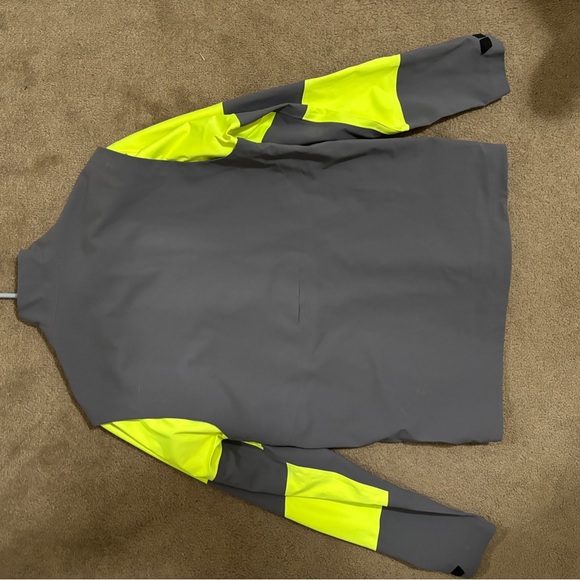 Nike Golf Storm FIT Jacket - Picture 3 of 5